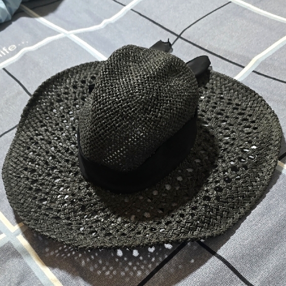 Black Woven Men's Hat - Picture 1 of 3
